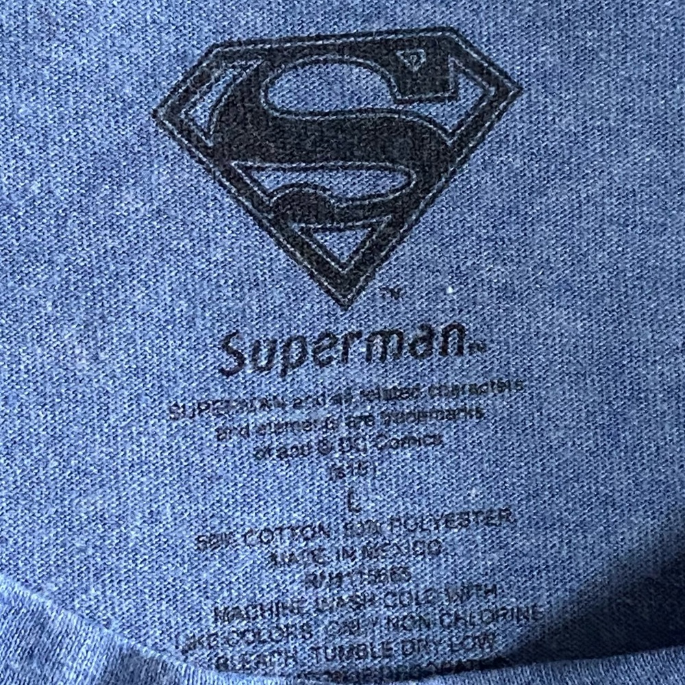 Superman Blue Graphic Tee Size L - Picture 2 of 4